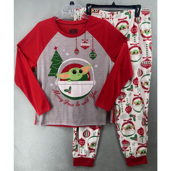 Star Wars Pajamas Women’s Sz L‎ Red 2 Piece Christmas Holiday Yoda Long Sleeve - Picture 1 of 16